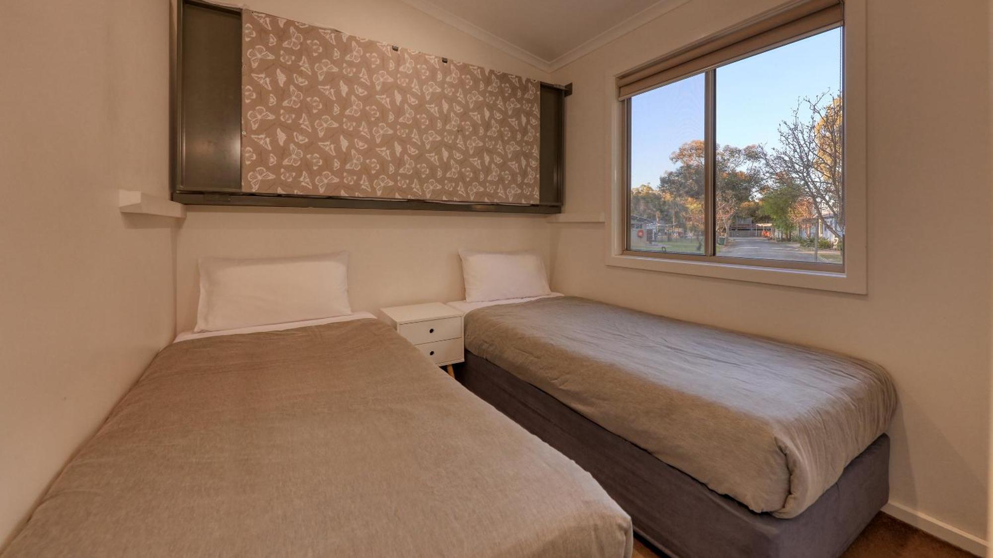 Deniliquin Riverside Caravan Park Ngoại thất bức ảnh