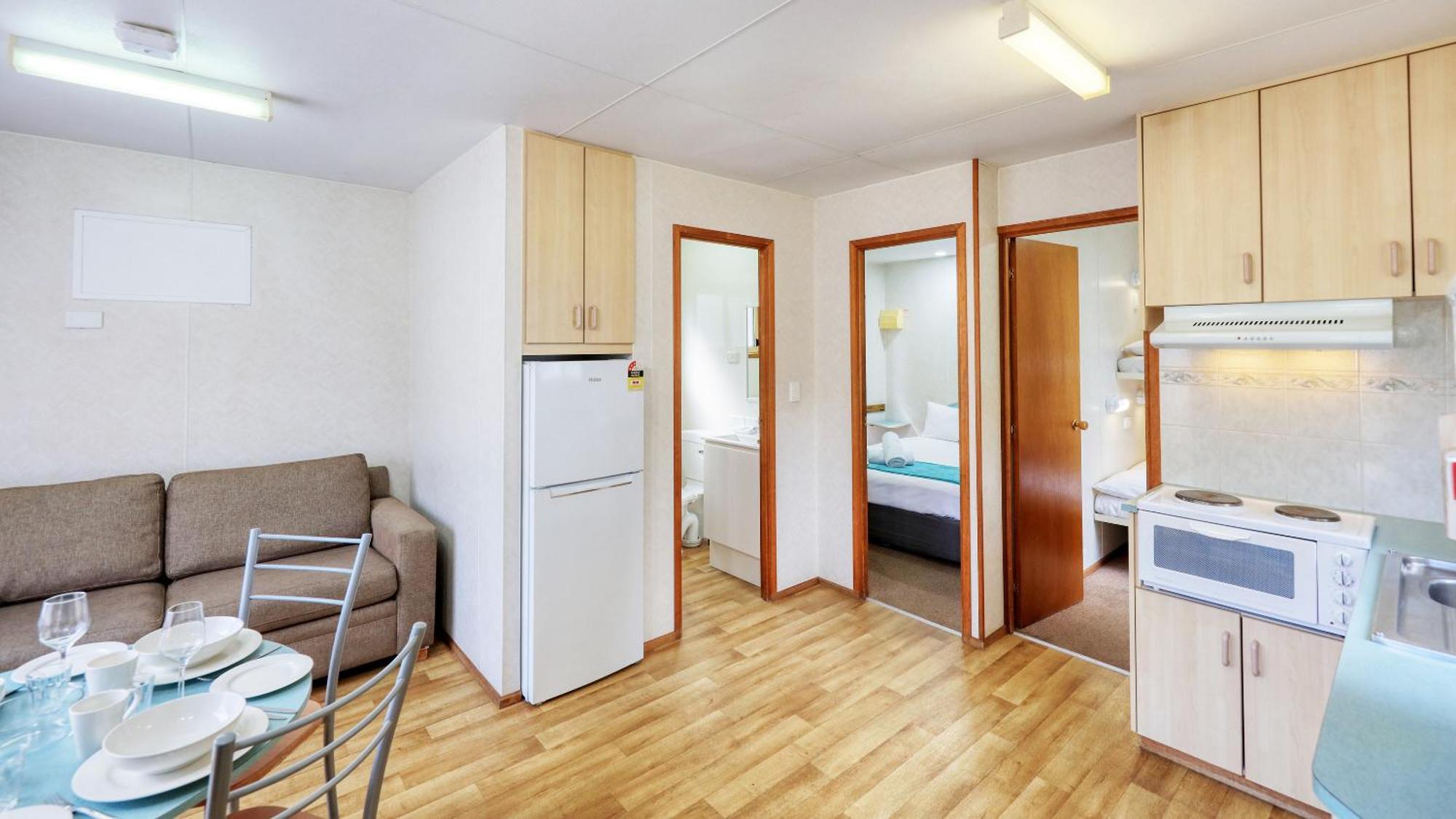 Deniliquin Riverside Caravan Park Ngoại thất bức ảnh