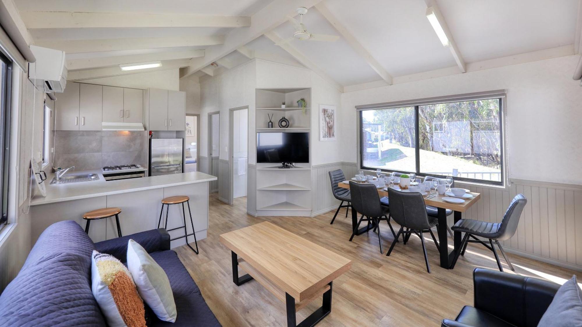 Deniliquin Riverside Caravan Park Ngoại thất bức ảnh